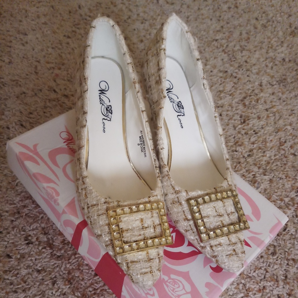 White heels - Picture 1 of 3